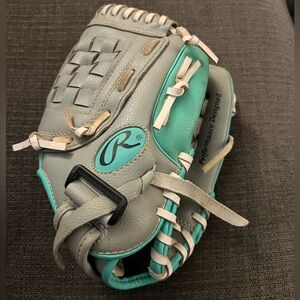 Rawlings youth 11in softball glove